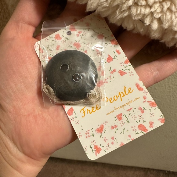 🍃 Free People Teddy Peacoat 🌸 size Medium 🍃 in color Oatmeal 🩷🍃 NWT - Picture 6 of 16